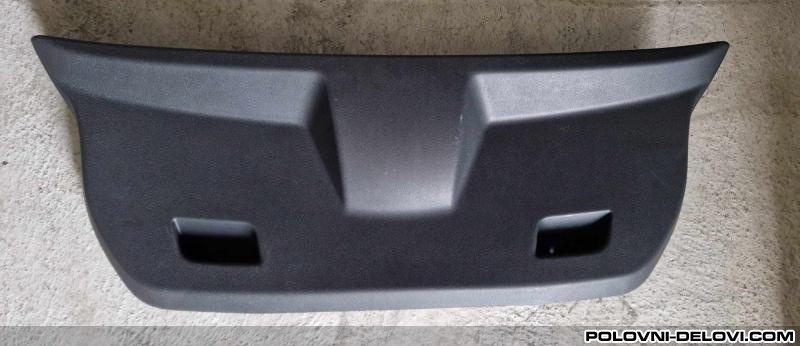 Opel  Corsa D Enterijer