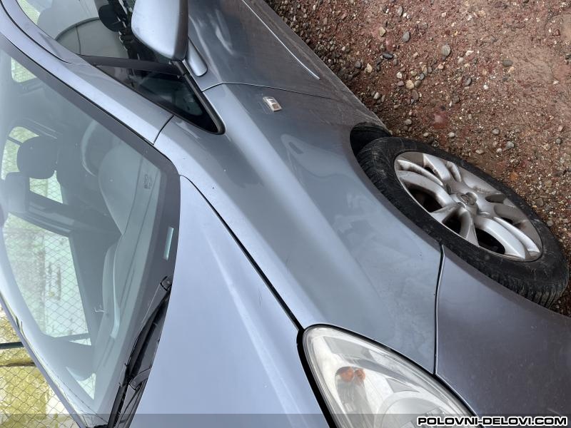 Opel  Corsa D Nebo  Enterijer