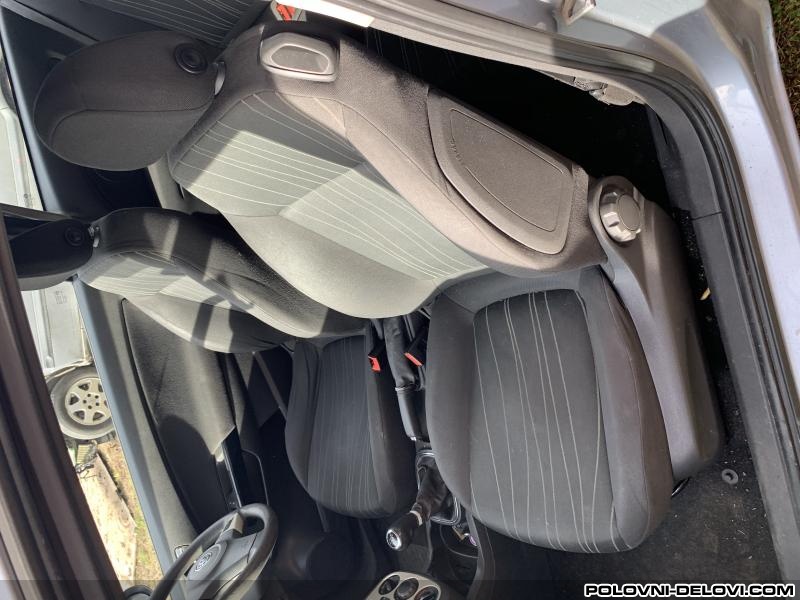 Opel  Corsa D Pojasevi  Enterijer