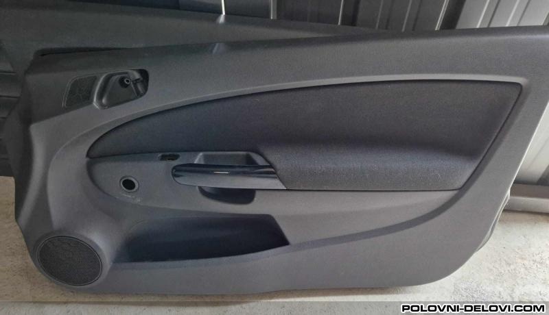 Opel  Corsa  Enterijer