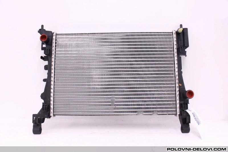 Opel  Corsa Hladnjak Motor I Delovi Motora