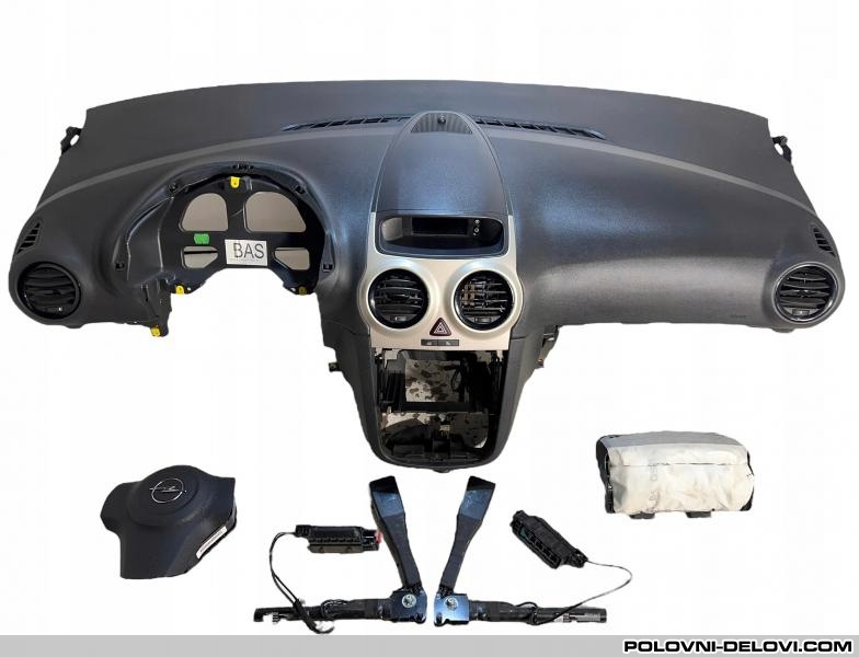 Opel  Corsa Instrument Tabla Enterijer