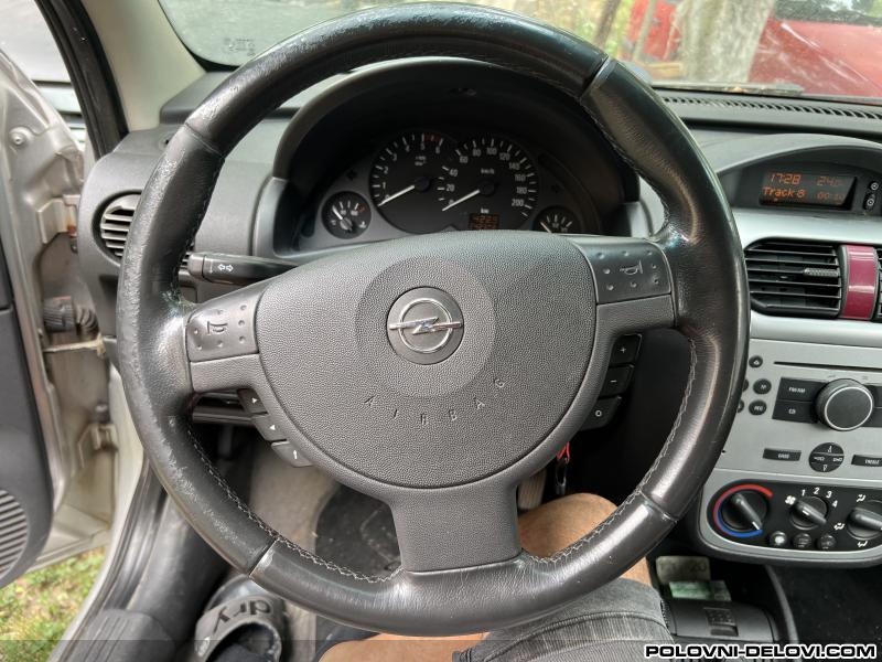 Opel  Corsa  Karoserija