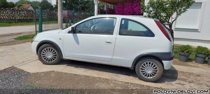 Opel  Corsa  Kompletan Auto U Delovima
