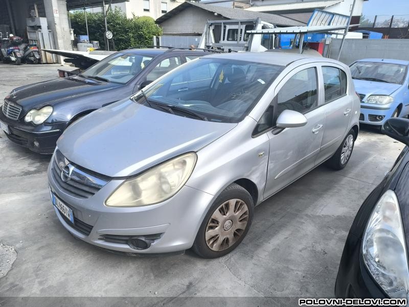 Opel  Corsa  Kompletan Auto U Delovima