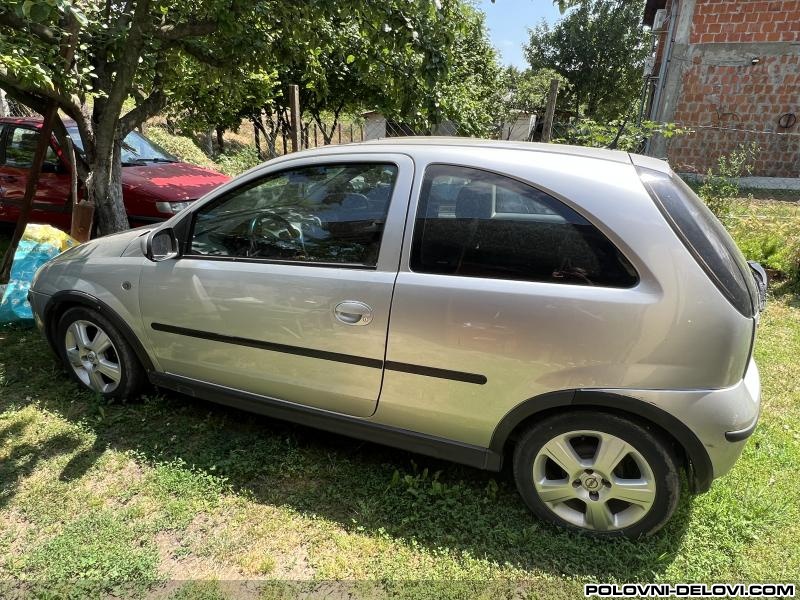 Opel  Corsa  Kompletan Auto U Delovima