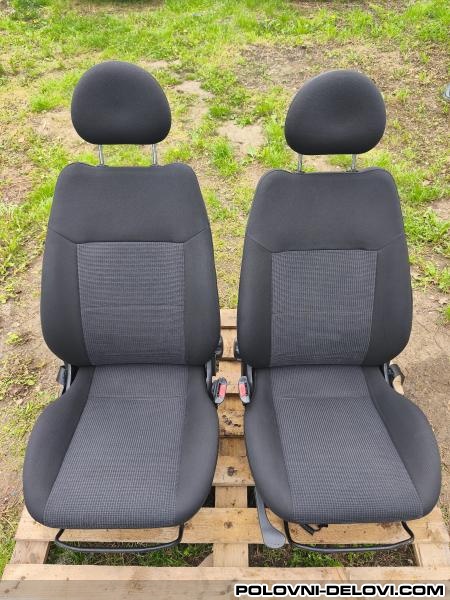 Opel  Corsa Prednja Sedista Enterijer