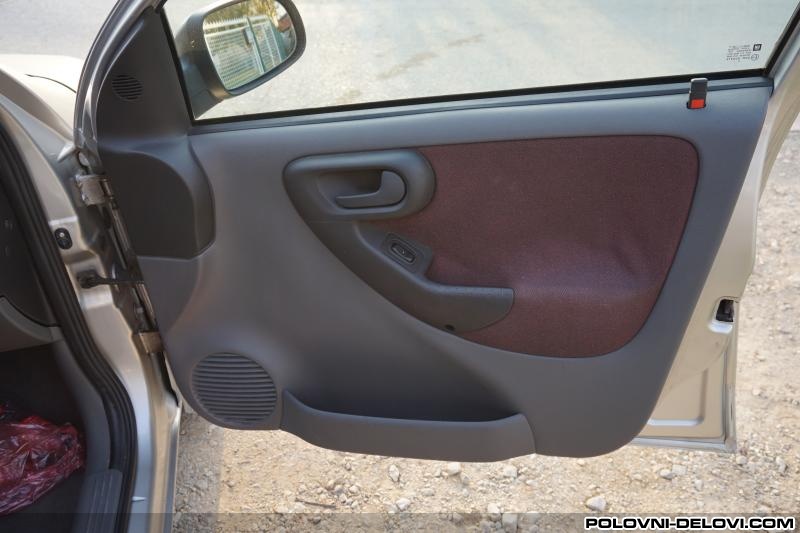 Opel  Corsa Prekidac Prozora Razni Delovi
