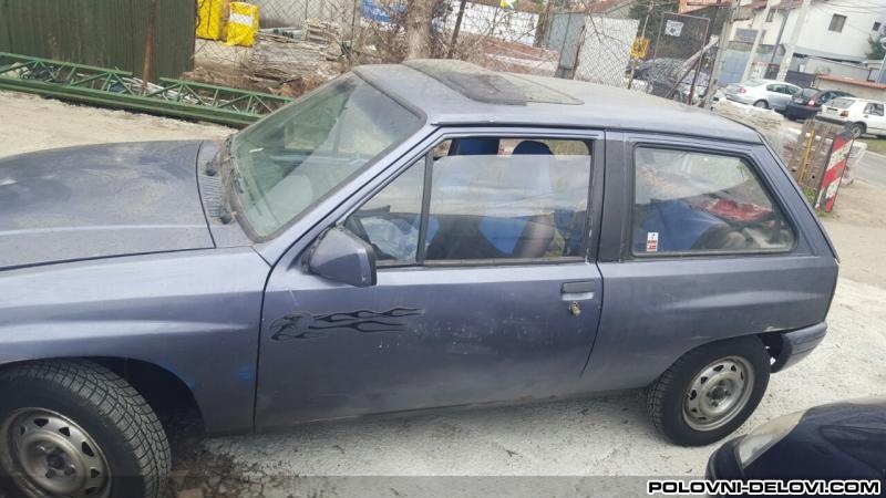 Opel  Corsa  Razni Delovi