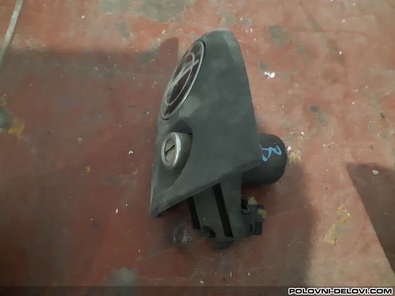Opel  Corsa  Razni Delovi