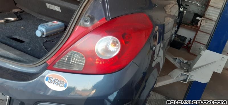 Opel  Corsa  Svetla I Signalizacija