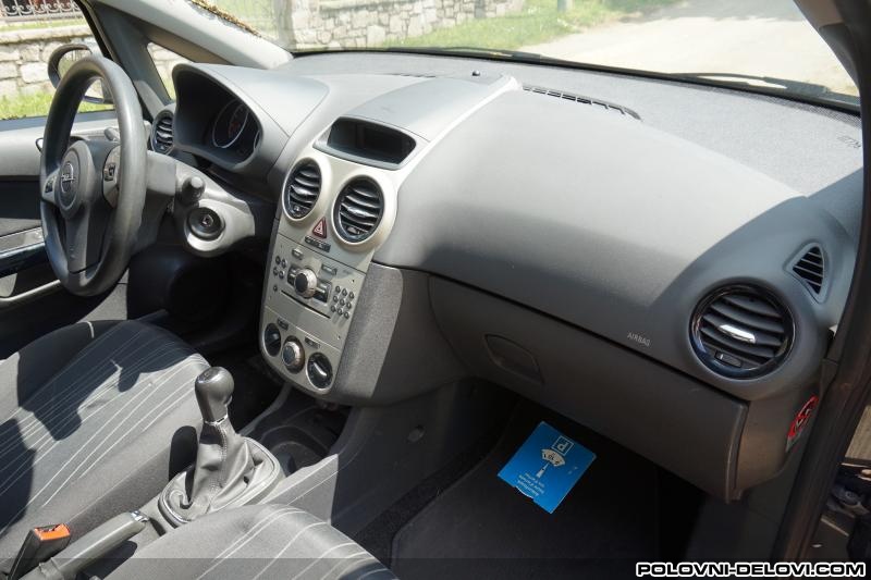 Opel  Corsa Tabla Sa Airbegom Enterijer