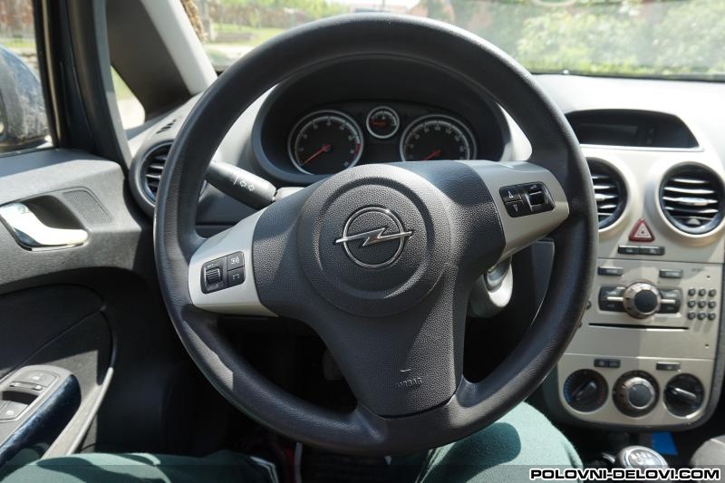 Opel  Corsa Volan Enterijer