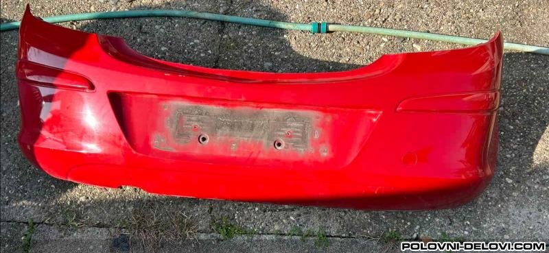 Opel  Corsa Z12XEP  Karoserija