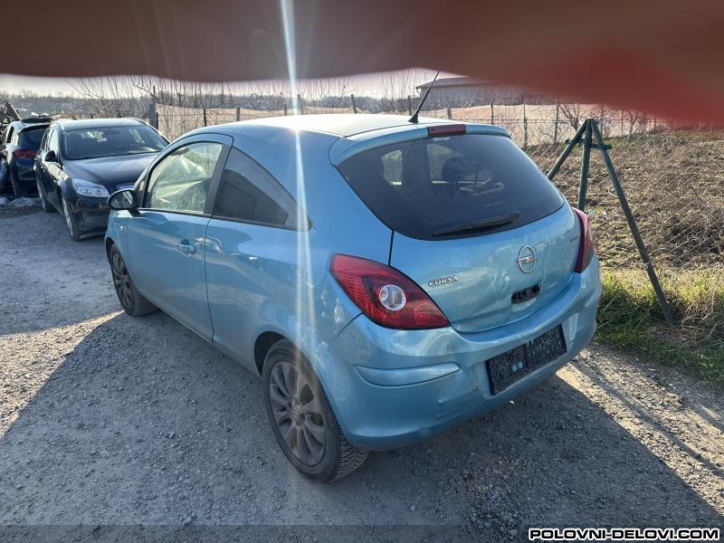 Opel  Corsa Z21Z Kompletan Auto U Delovima