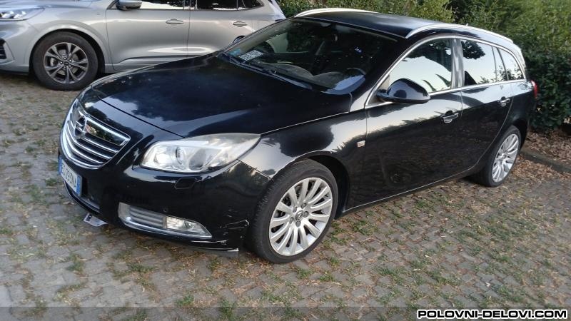 Opel  Insignia 2.0 Benzin Turbo Kompletan Auto U Delovima
