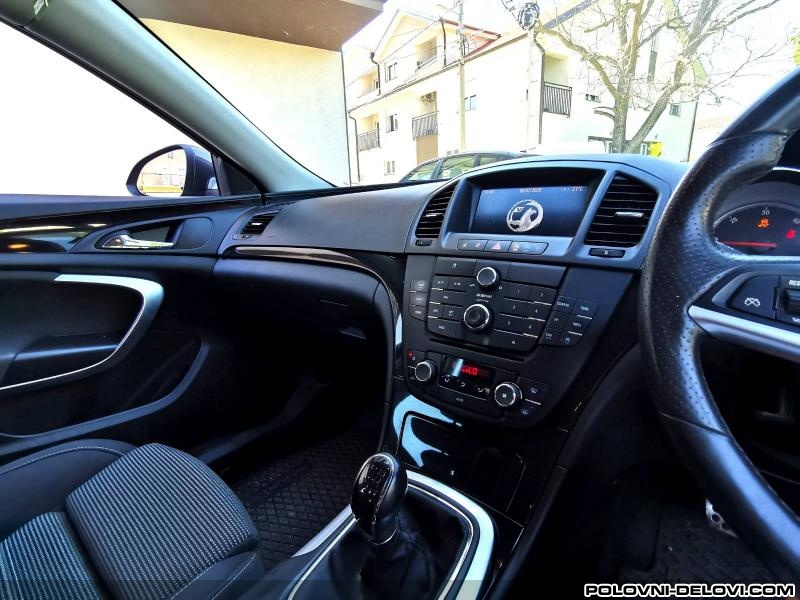 Opel  Insignia 2.0 Cdti Kompletan Auto U Delovima