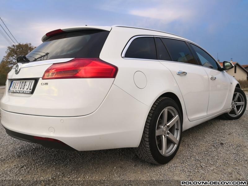 Opel  Insignia 2.0 Cdti Kompletan Auto U Delovima
