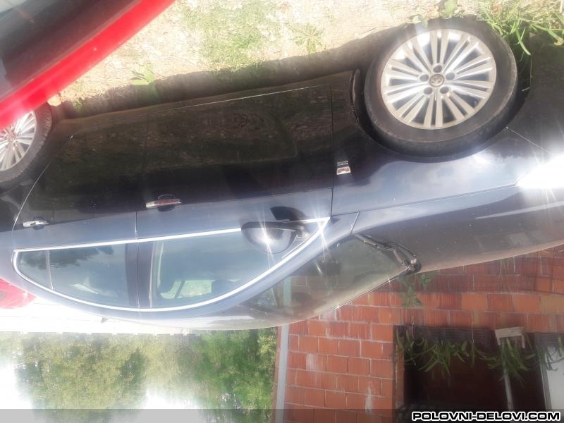 Opel  Insignia 2.0.CDTI Razni Delovi