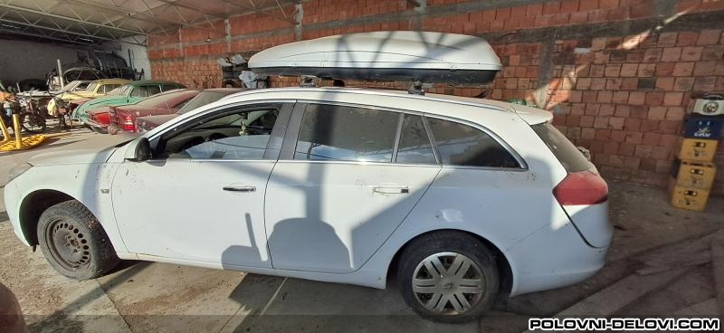 Opel  Insignia 2.0cdti Kompletan Auto U Delovima