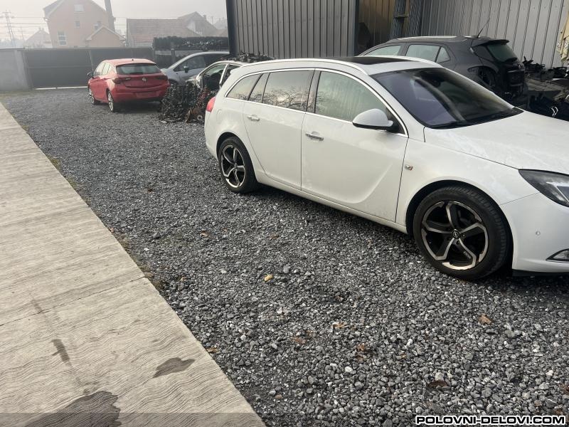 Opel  Insignia Cdti Kompletan Auto U Delovima