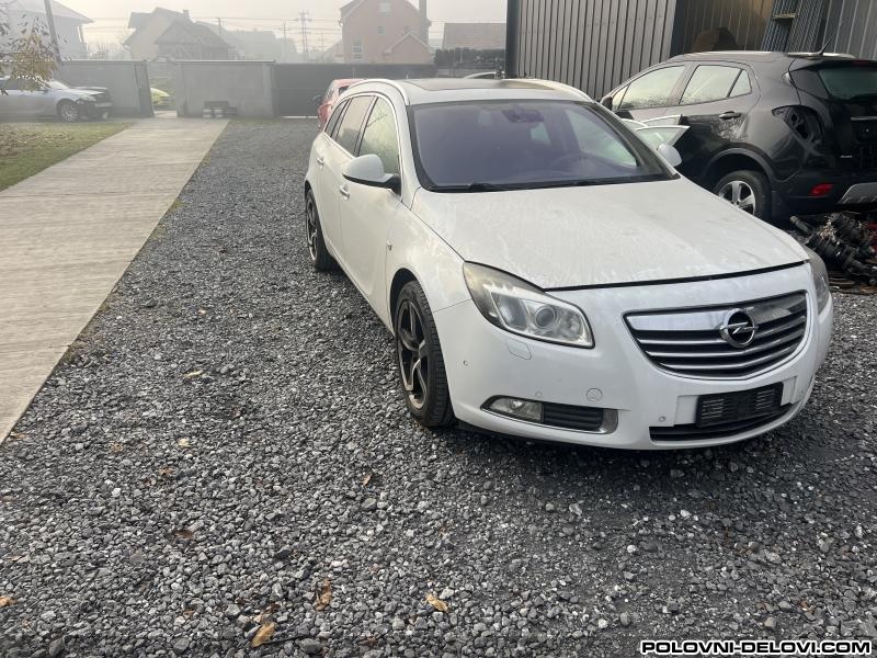 Opel  Insignia Cdti Kompletan Auto U Delovima