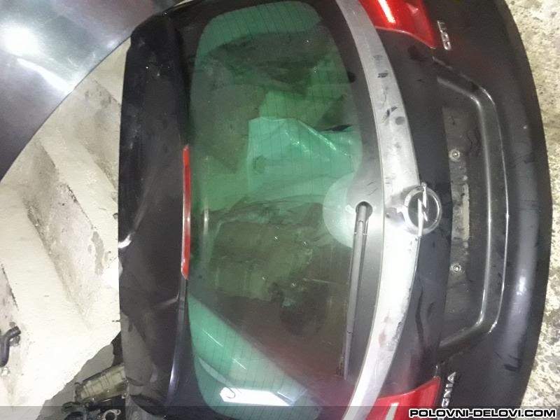 Opel  Insignia Gepek Vrata Karavan Razni Delovi