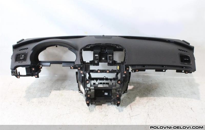 Opel  Insignia Instrument Tabla  Enterijer