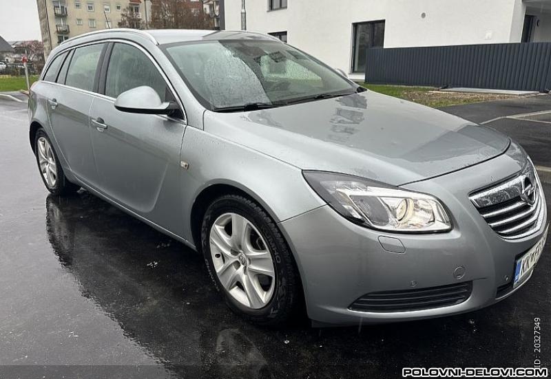 Opel  Insignia  Kompletan Auto U Delovima