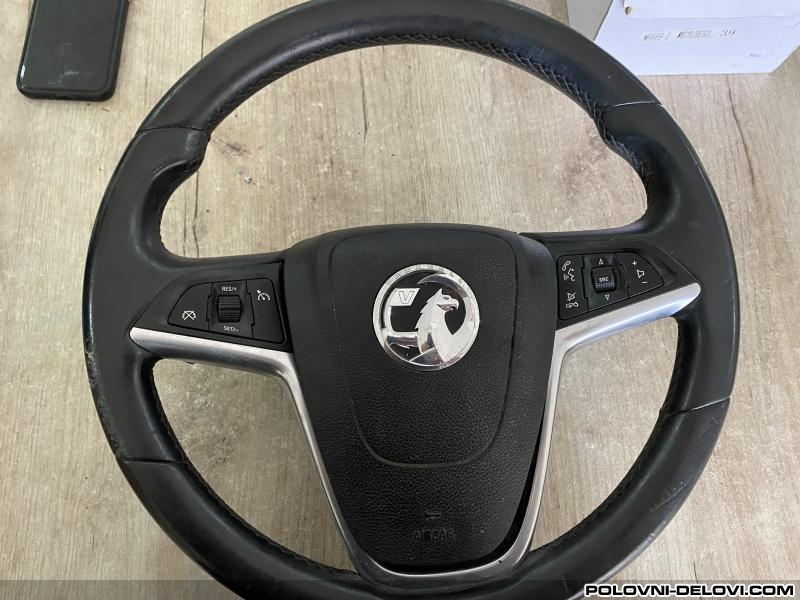 Opel  Insignia Volan Astra J Insign Ostala Oprema