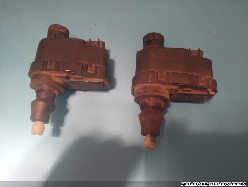 Opel  Kadett MOTORI FARA Svetla I Signalizacija