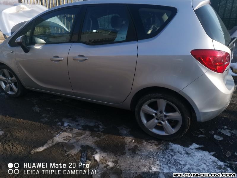 Opel  Meriva B 1.3cdti Kompletan Auto U Delovima