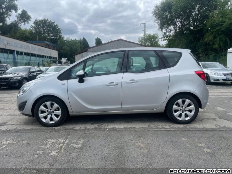 Opel  Meriva B 1.7cdti.. Kompletan Auto U Delovima