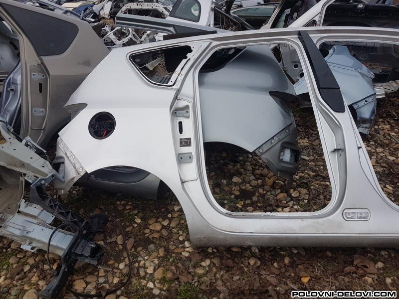 Opel  Meriva  Karoserija