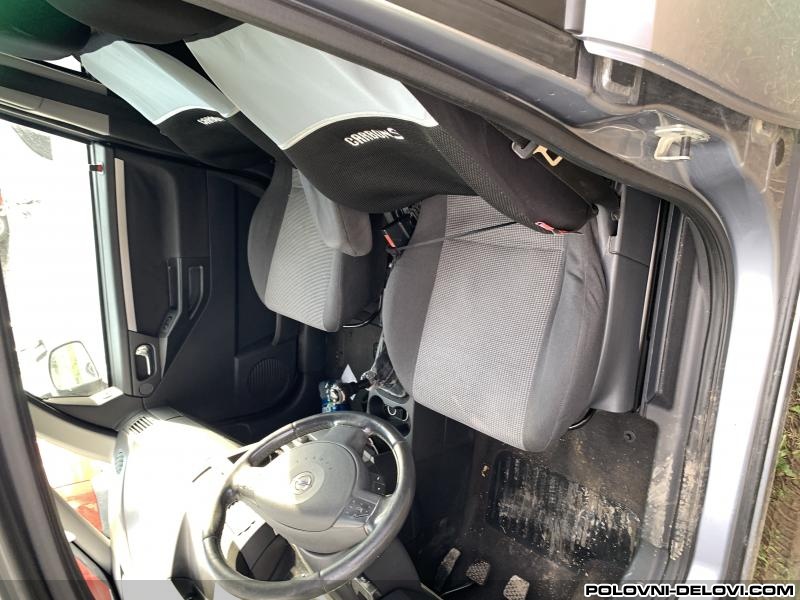 Opel  Meriva Pojasevi Enterijer