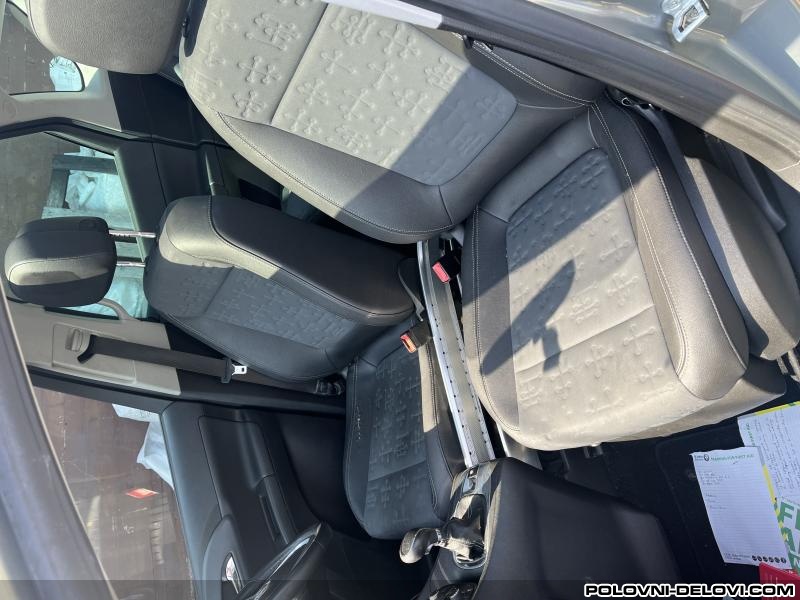 Opel  Meriva Sedista  Enterijer