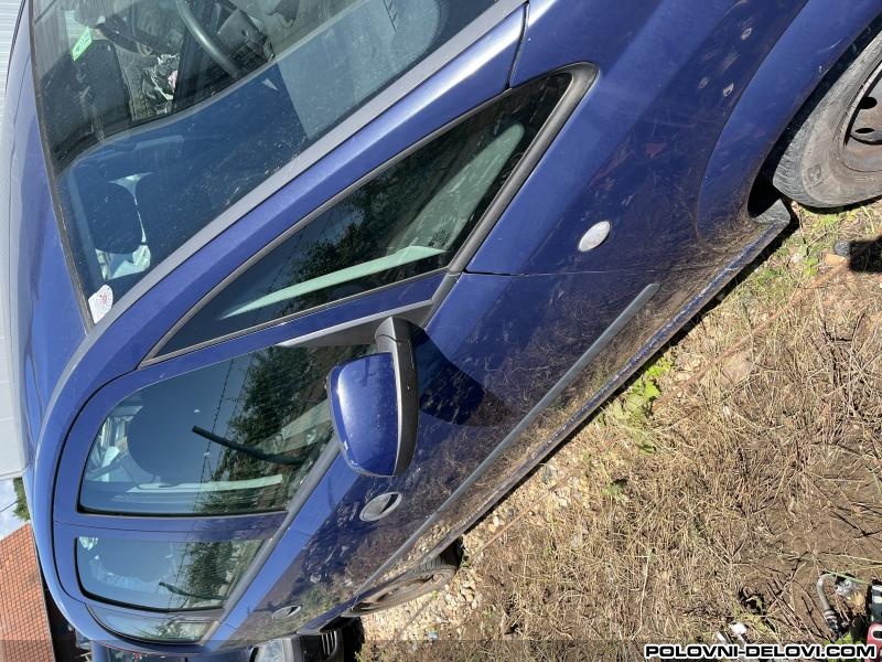 Opel  Meriva Y20Z  Desna Prednja Vrata Karoserija