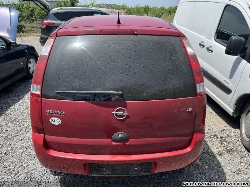 Opel  Meriva Y573 Gepek Vrata Karoserija