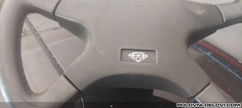 Opel  Omega 3.0 B Enterijer