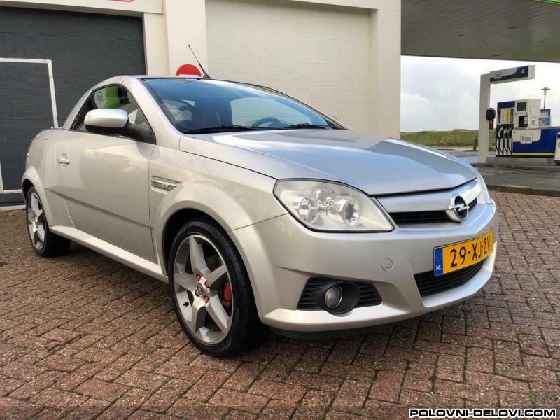 Opel  Tigra B  Kompletan Auto U Delovima