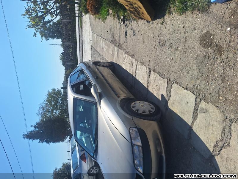 Opel  Vectra 1.6 16v Kompletan Auto U Delovima