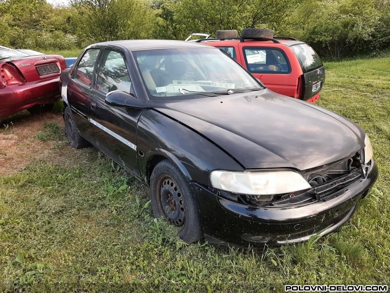 Opel Vectra B Limuzina Benzin Kompletan Auto U Delovima