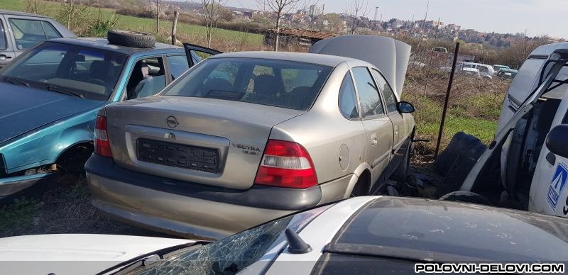 Opel  Vectra  Kompletan Auto U Delovima