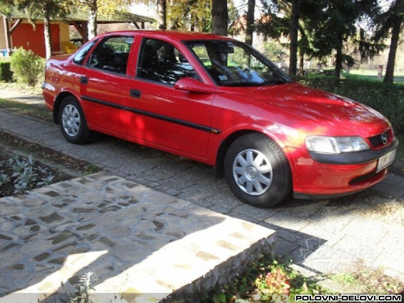 Opel  Vectra  Kompletan Auto U Delovima