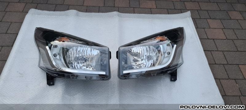 Opel  Vivaro B FAR LEVI DESNI Svetla I Signalizacija