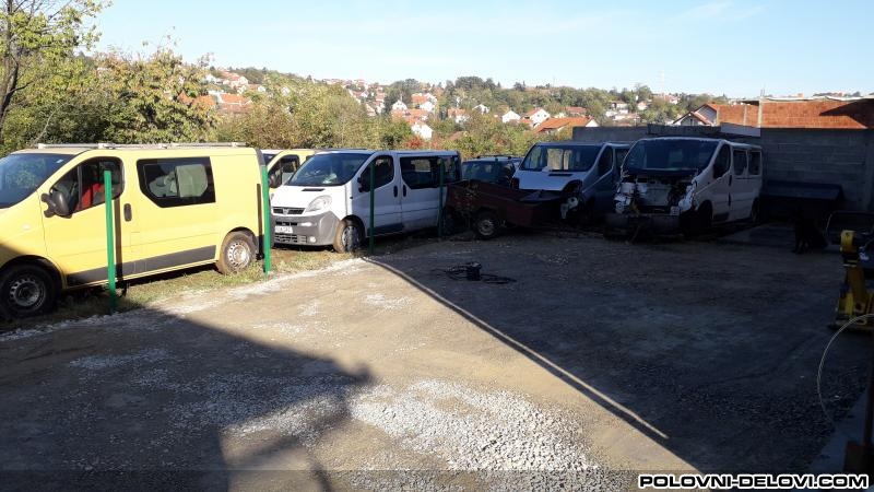 Opel  Vivaro  Kompletan Auto U Delovima