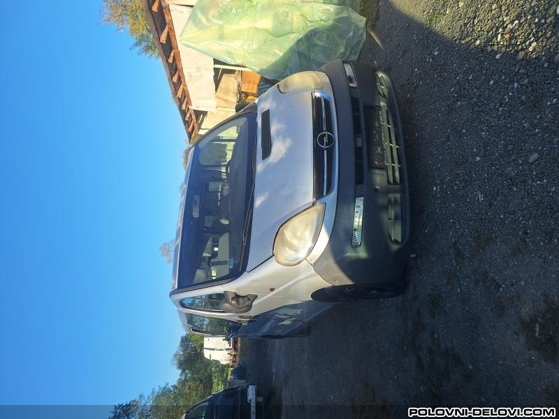 Opel  Vivaro  Kompletan Auto U Delovima