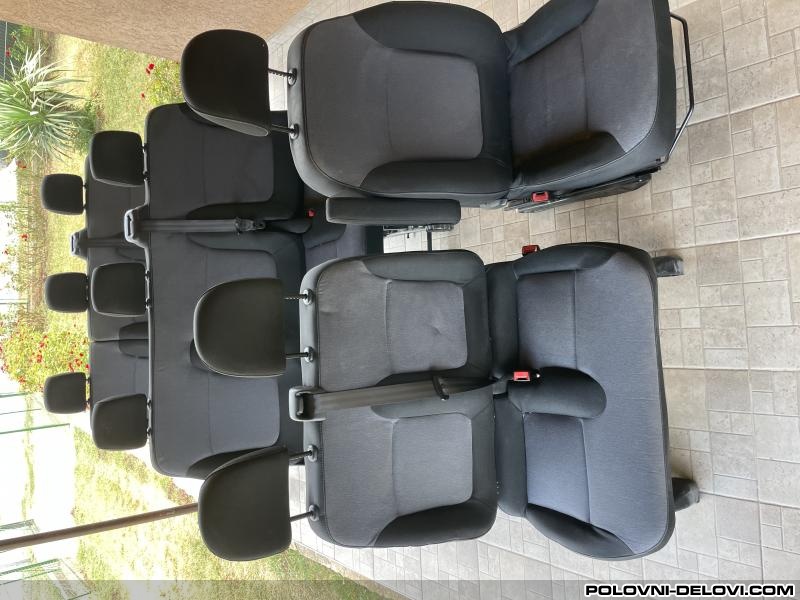 Opel  Vivaro Tdi Enterijer