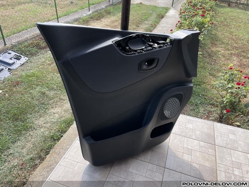 Opel  Vivaro Tdi Enterijer