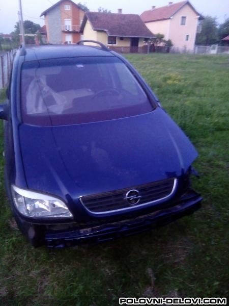 Opel  Zafira 1.8 Kompletan Auto U Delovima
